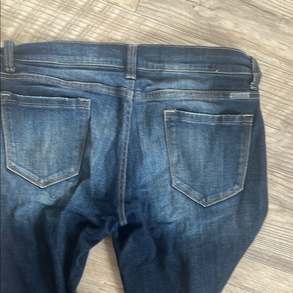 Distressed Blue Jeans - Picture 6 of 7